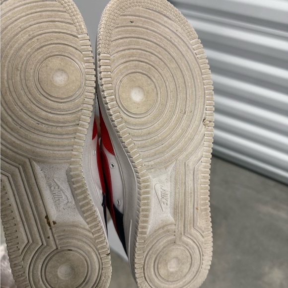 Nike Red and Blue Sneakers - Picture 4 of 5